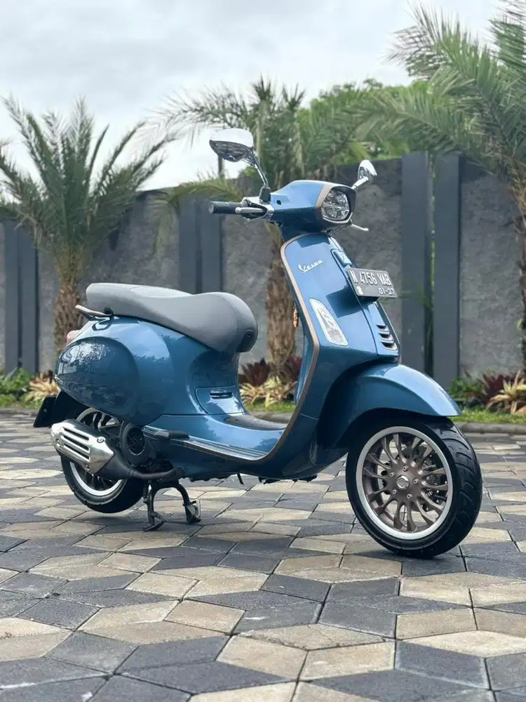 Vespa Sprint 150 ABS IGet 10th Anniversary Limited Edition Koko Motor