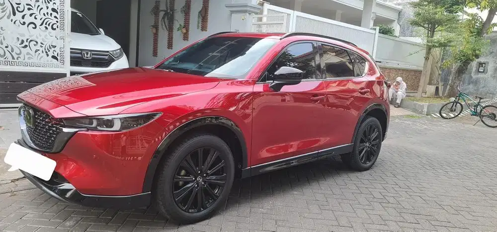 Jual mobil Mazda CX 5 Soul Red Kuro edition..Like new..istimewa