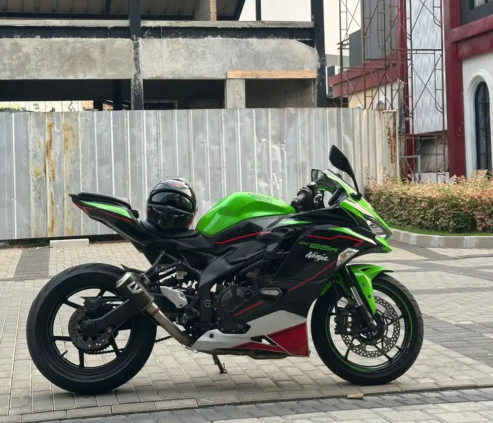 Ninja ZX25R 2021 ABS SE QS