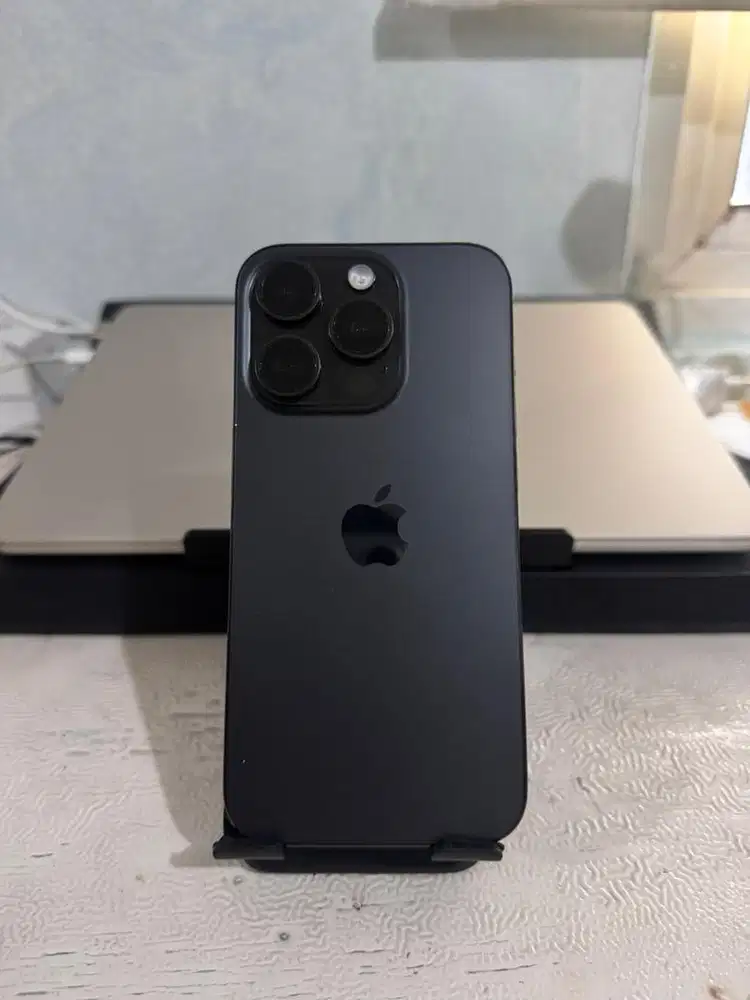 Iphone 15 pro 256gb inter all operator  Black titanium