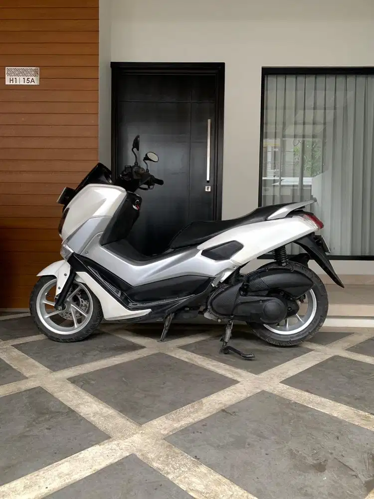 YAMAHA NMAX 2016 PAJAK IDUP, PLAT DKI, SRT LGKP, MESIN JOS SIAP PAKE