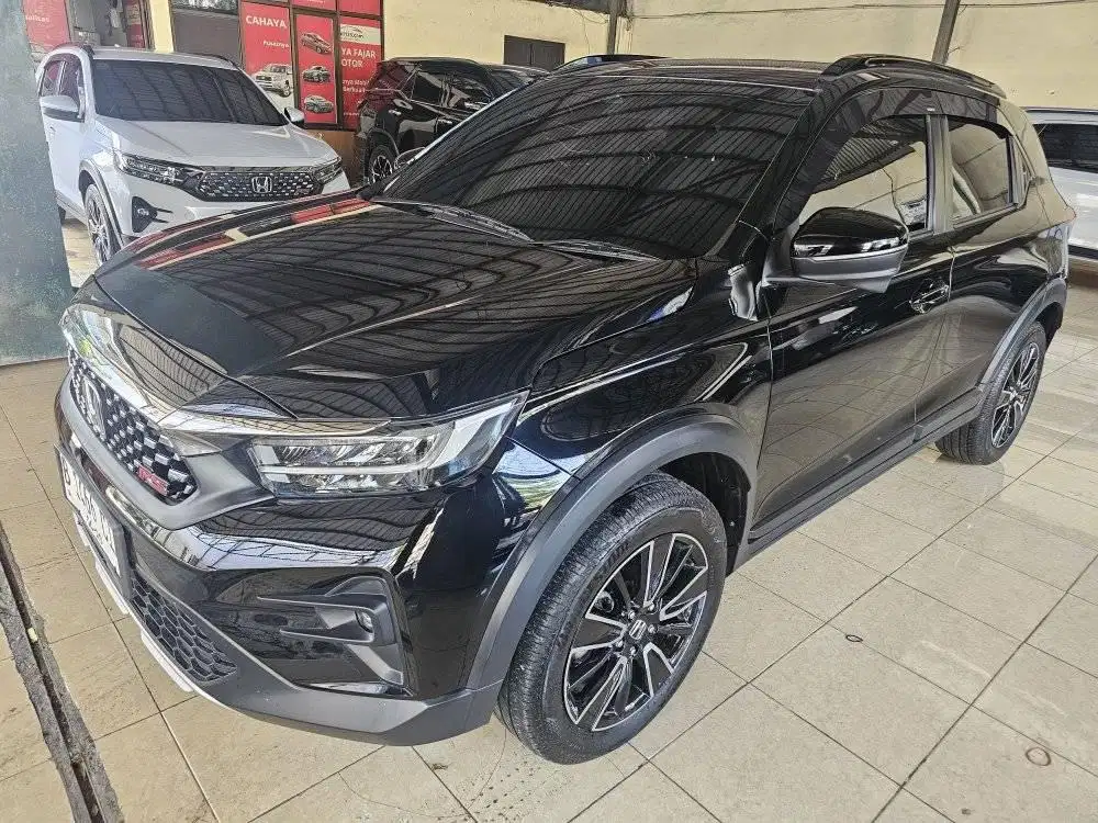 Honda WR-V RS Cvt Sensing 2023 Hitam