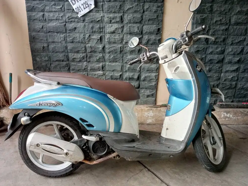 Honda Scoopy 2011 Biru Putih