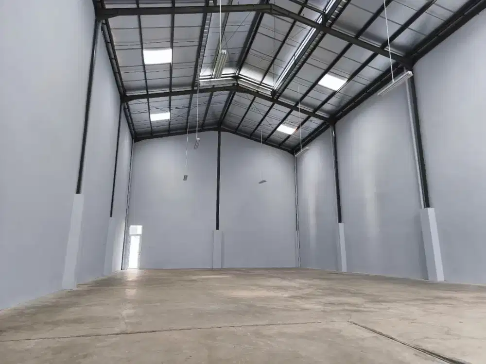 Dijual Gudang Berlokasi Strategis Dekat Akses Tol di Cakung Jakarta Timur