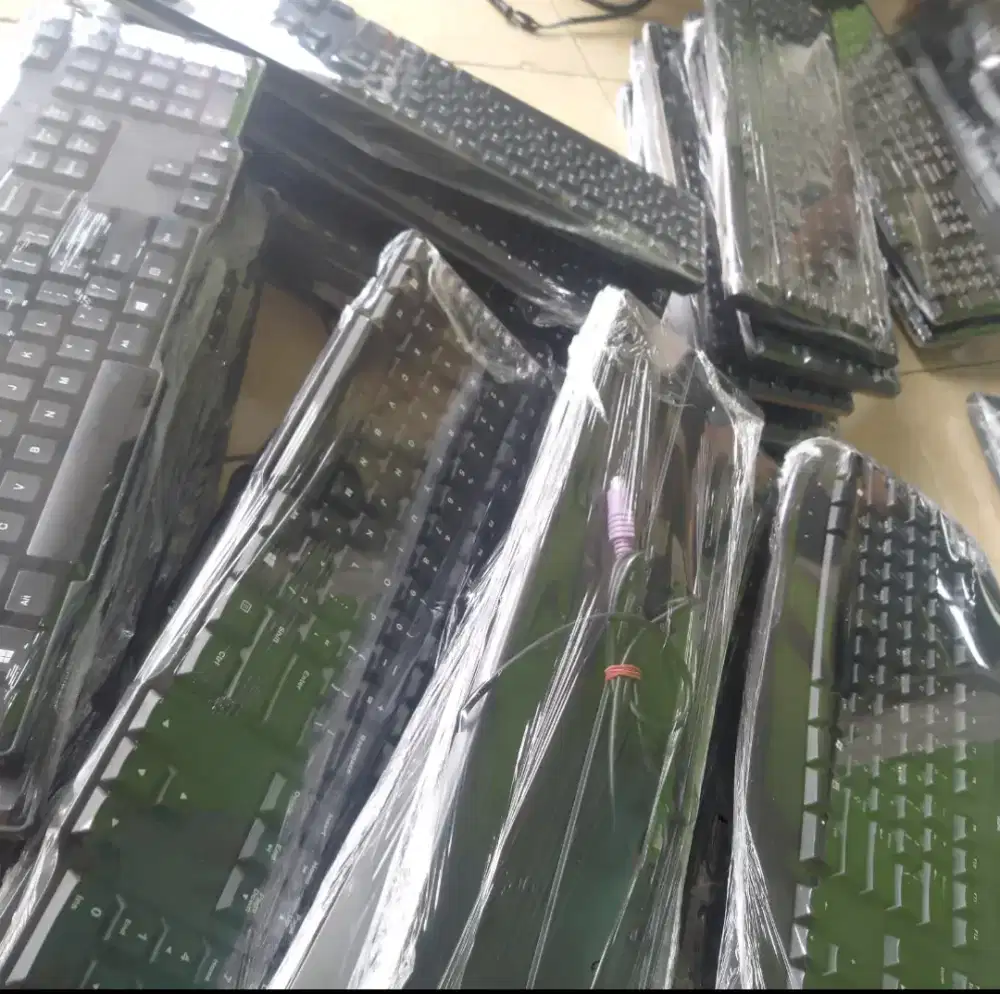 Keyboard Build Up bekas USB dan Ps2