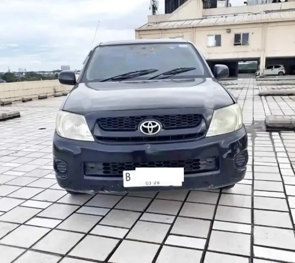 Hilux SC bensin 4x2
