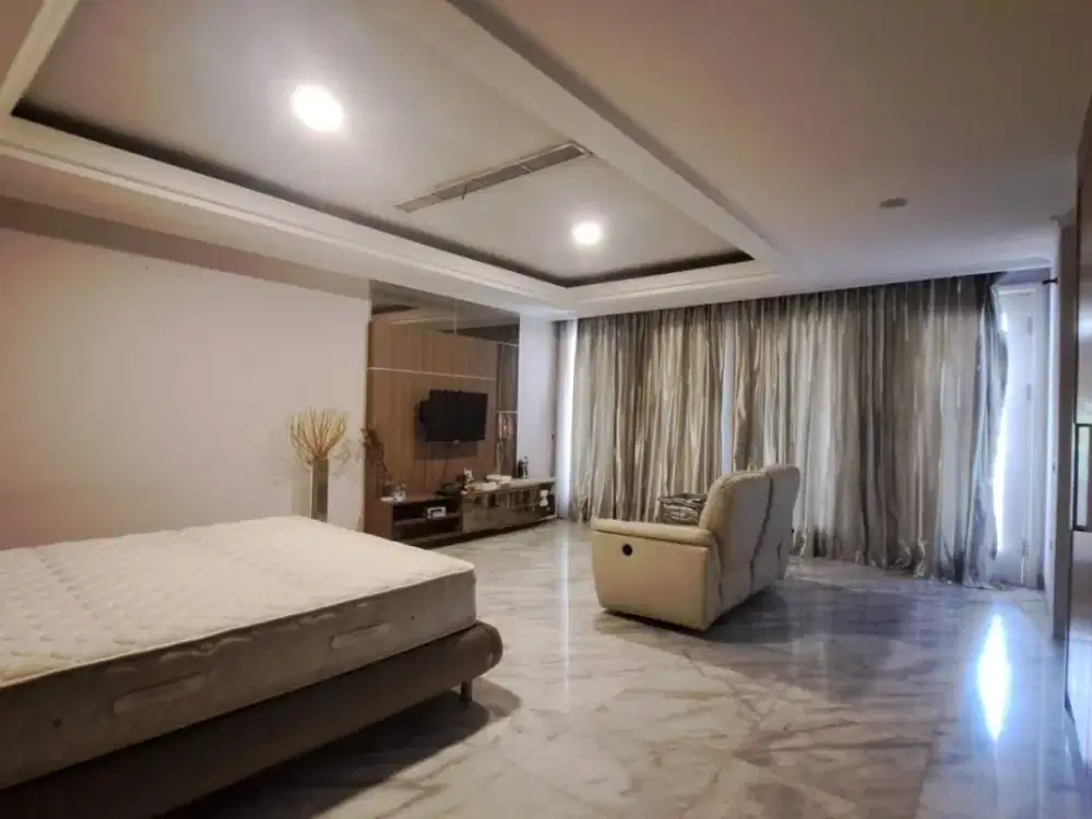 A182 Jual Super BU Rumah Mewah di Tanjung Duren Belakang Mall TA