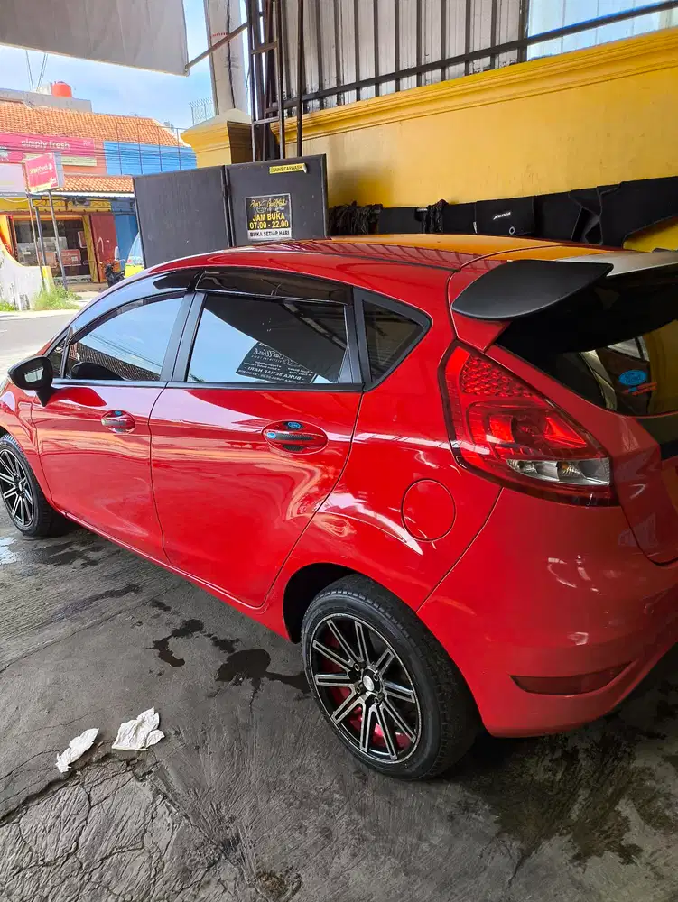 Ford Fiesta 2011 Bensin