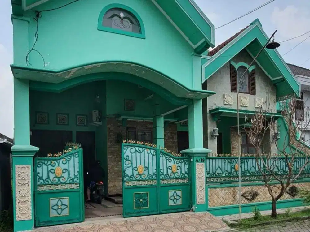 SIAP HUNI Rumah Pepelegi Indah Waru Sidoarjo Luas 286 Meter Semi Furnish