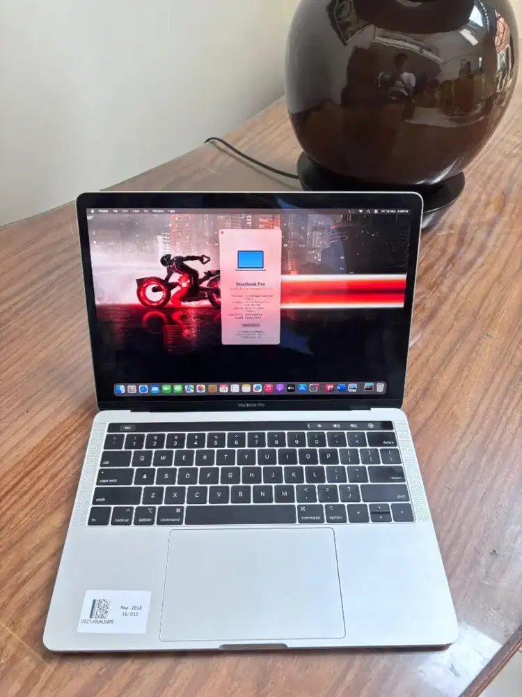 Macbook Pro 2018 i5 16/512 GB | Second Original