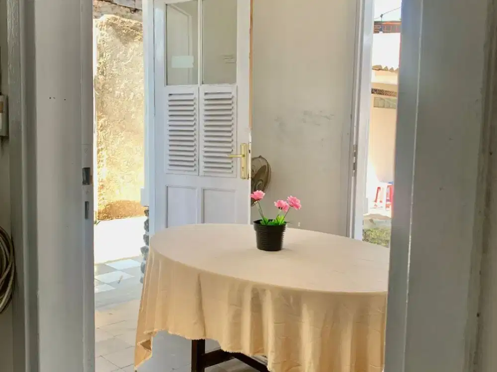 DIJUAL RUMAH STRATEGIS RIAU SUPRATMAN BANDUNG