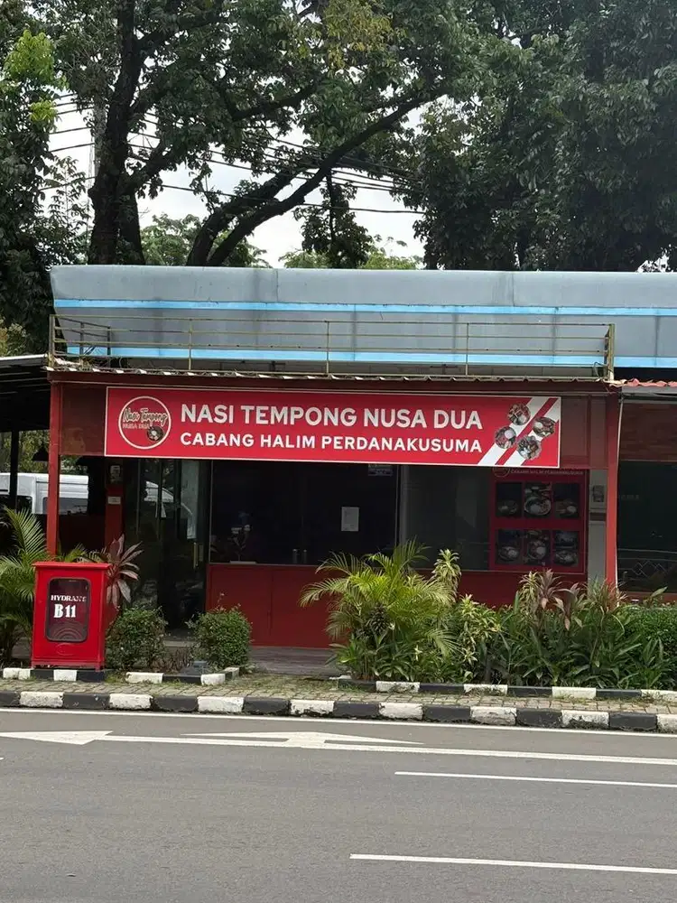 DICARI TUKANG MASUK UNTUK RUMAH MAKAN DI BANDARA HALIM PERDANAKUSUMA