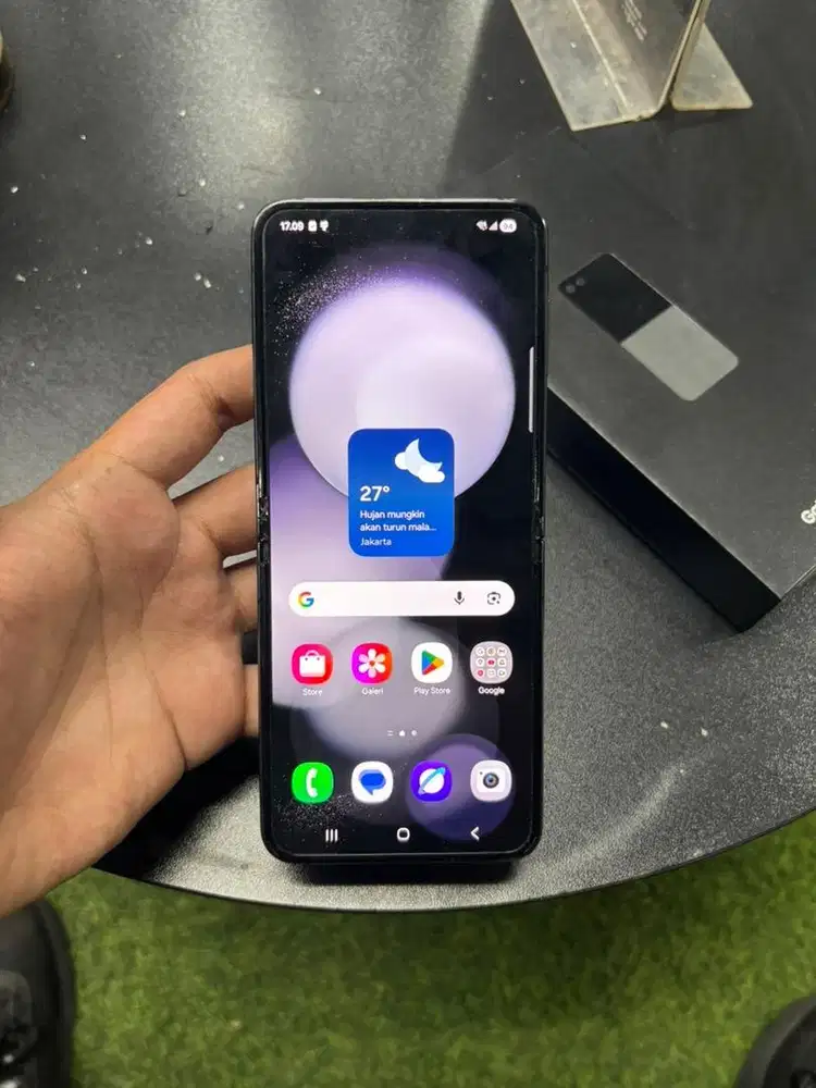 Samsung Zflip 5 8/256gb resmi