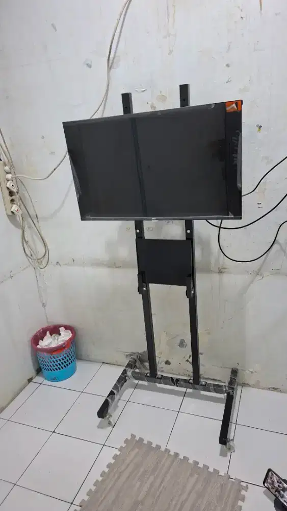 BRACKET STANDING LED BEKAS