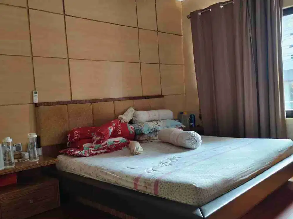 jual cepat rumah bgm pik1 10x20 furnished