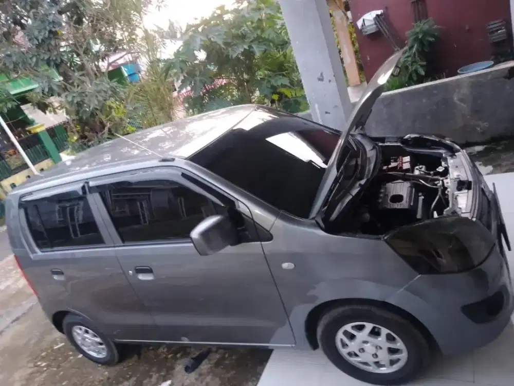 Dijual Mobel pakayan pribadi susuki Karimun Magon R manual