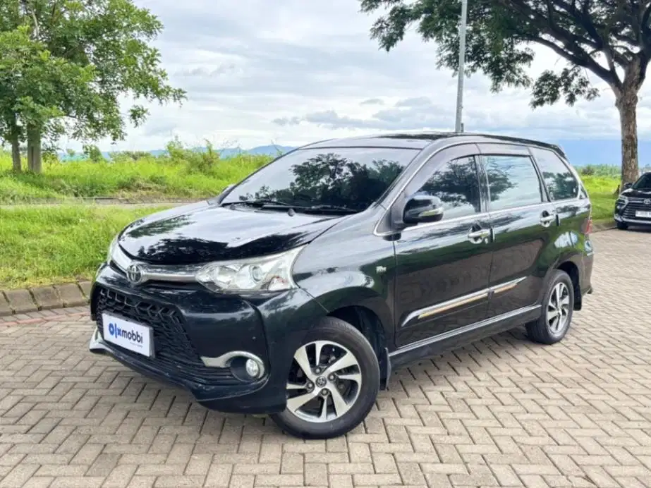 Toyota Avanza 1.5 Veloz Bensin OTOMATIS 2017 NJJ