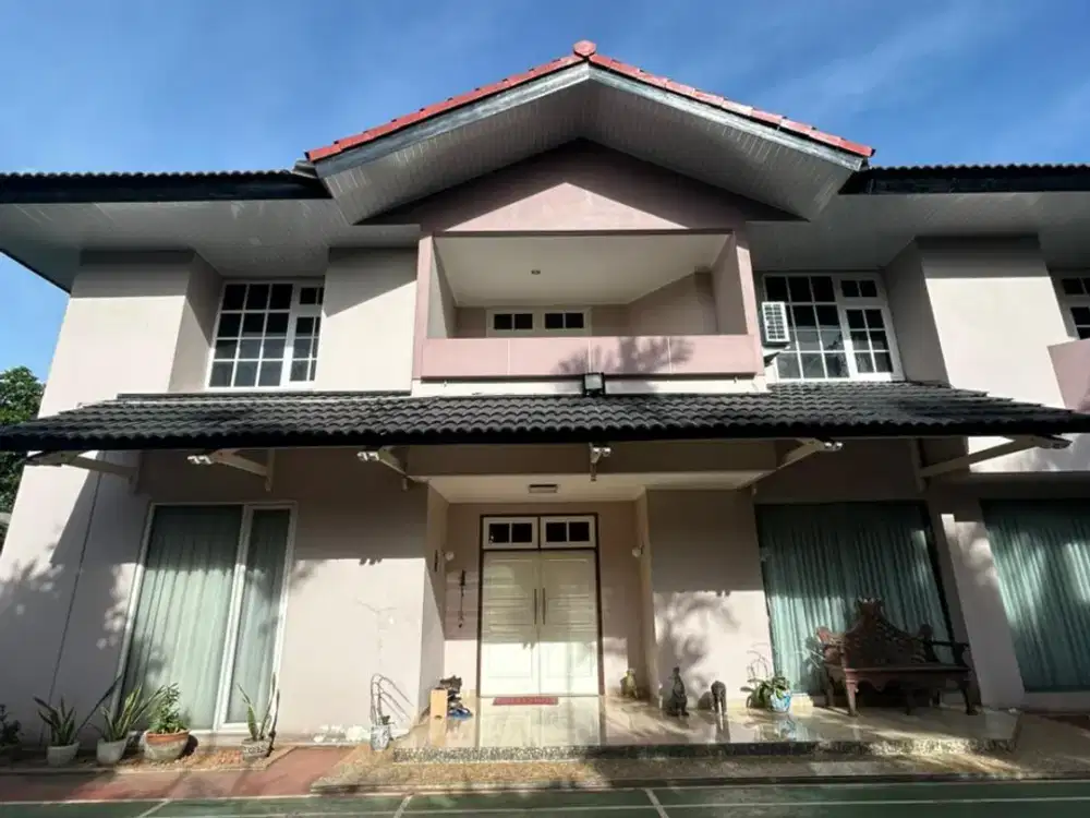 Dijual Rumah mewah 2 Lantai siap huni di Kabayoran Baru