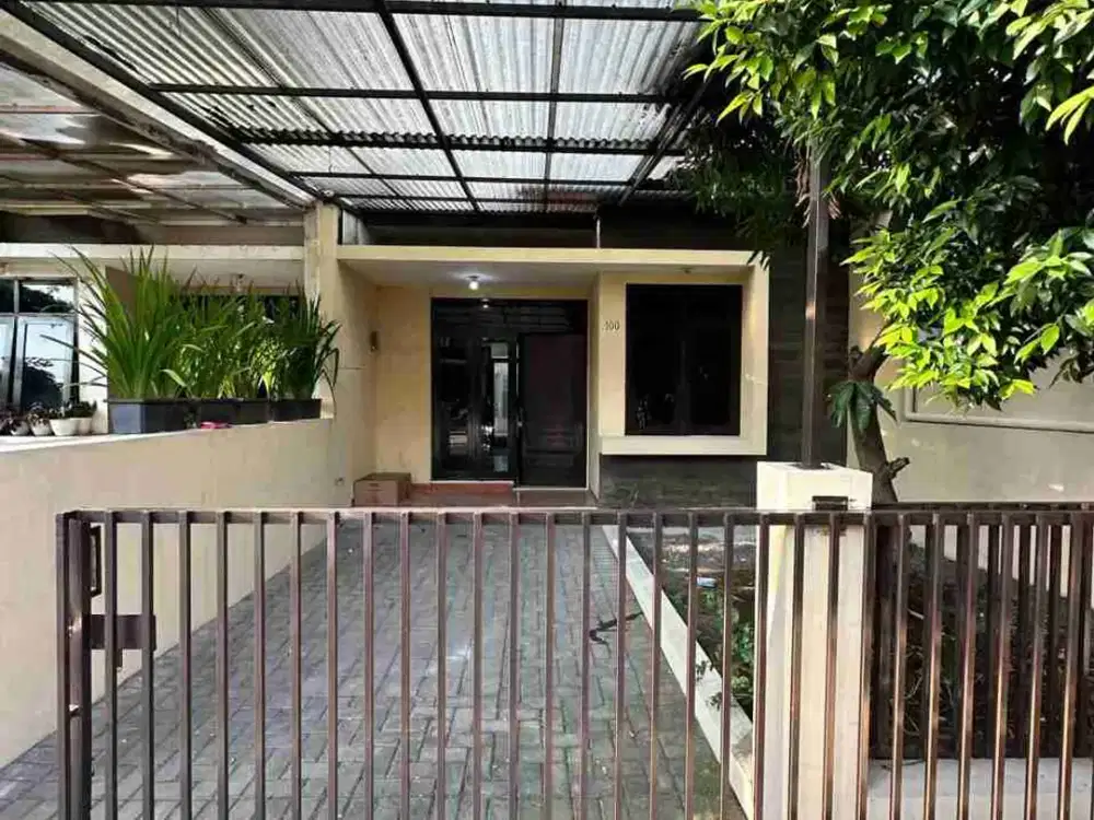 rumah siap huni dalam komplek Antapani setradago bandung timur