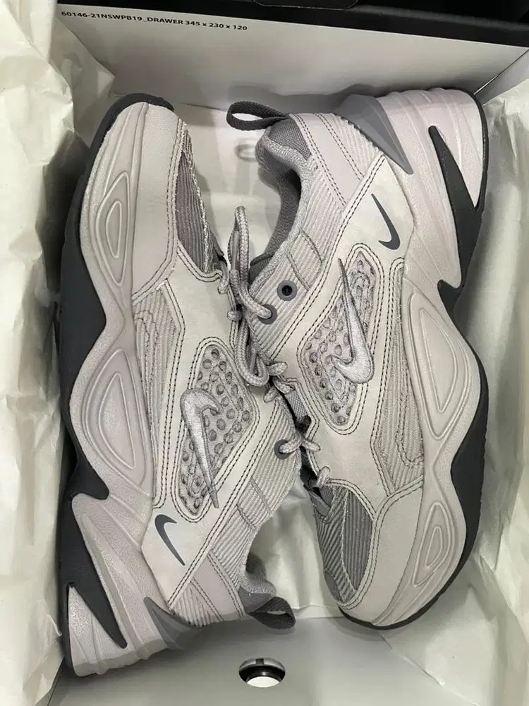 Sepatu nike m2k tekno sp