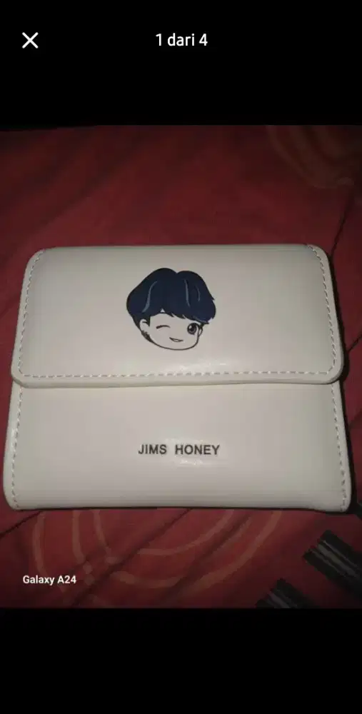 Dompet lipat pendek wanita