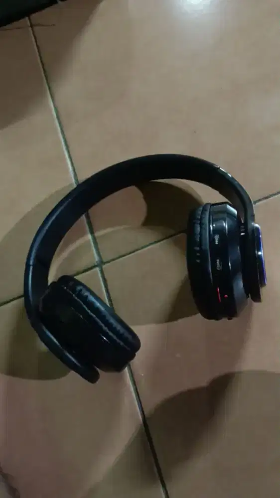 Headsfree bluetooth B39 masih mulus normal