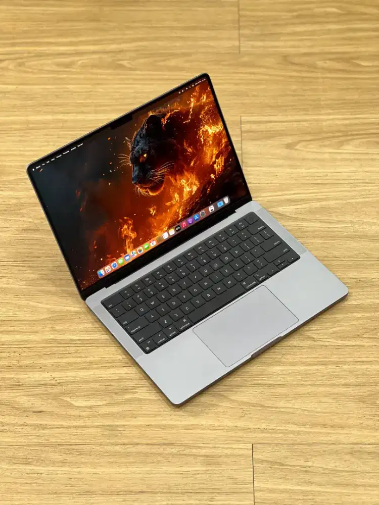 MacBook pro M1 pro 2021 14inch 16/512