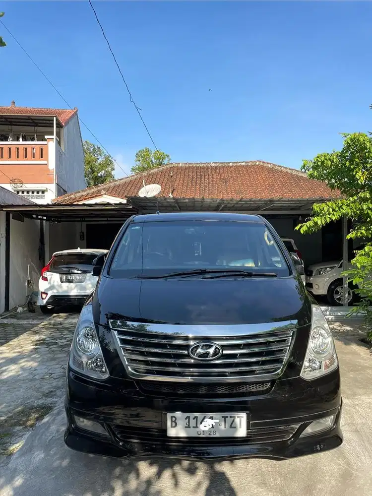 Hyundai H-1 XG crdi diesel H1 2015 santa fe istimewa