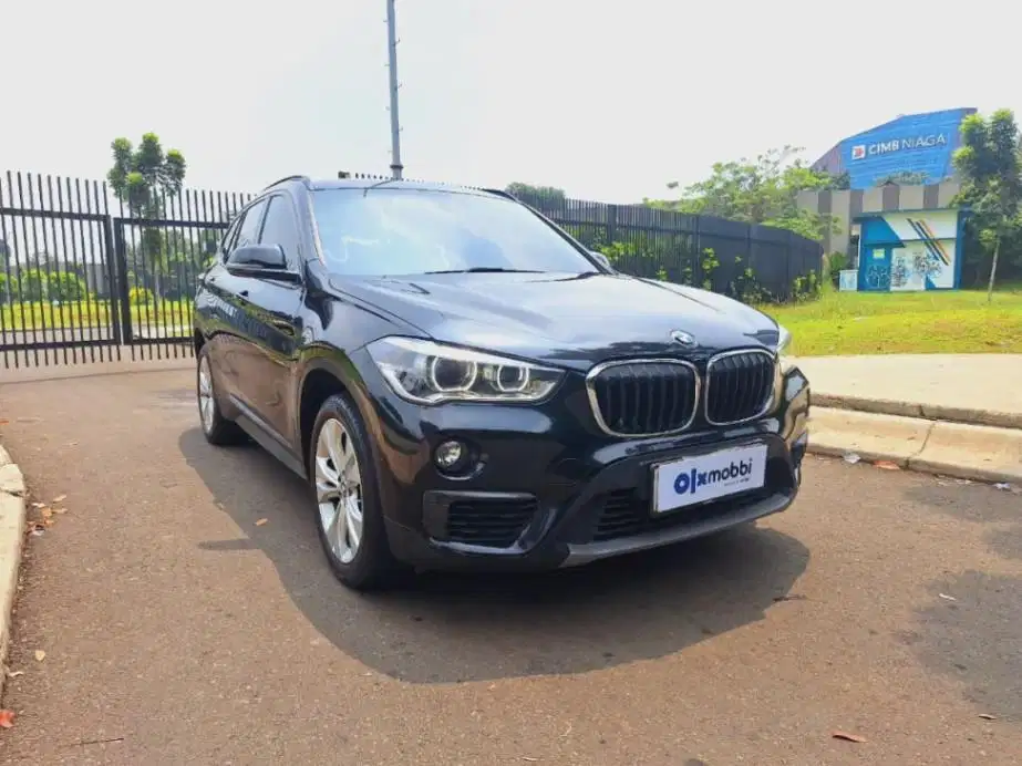 DP MURAH BMW X1 1.5 sDrive18i Bensin-AT 2018 CCZBB
