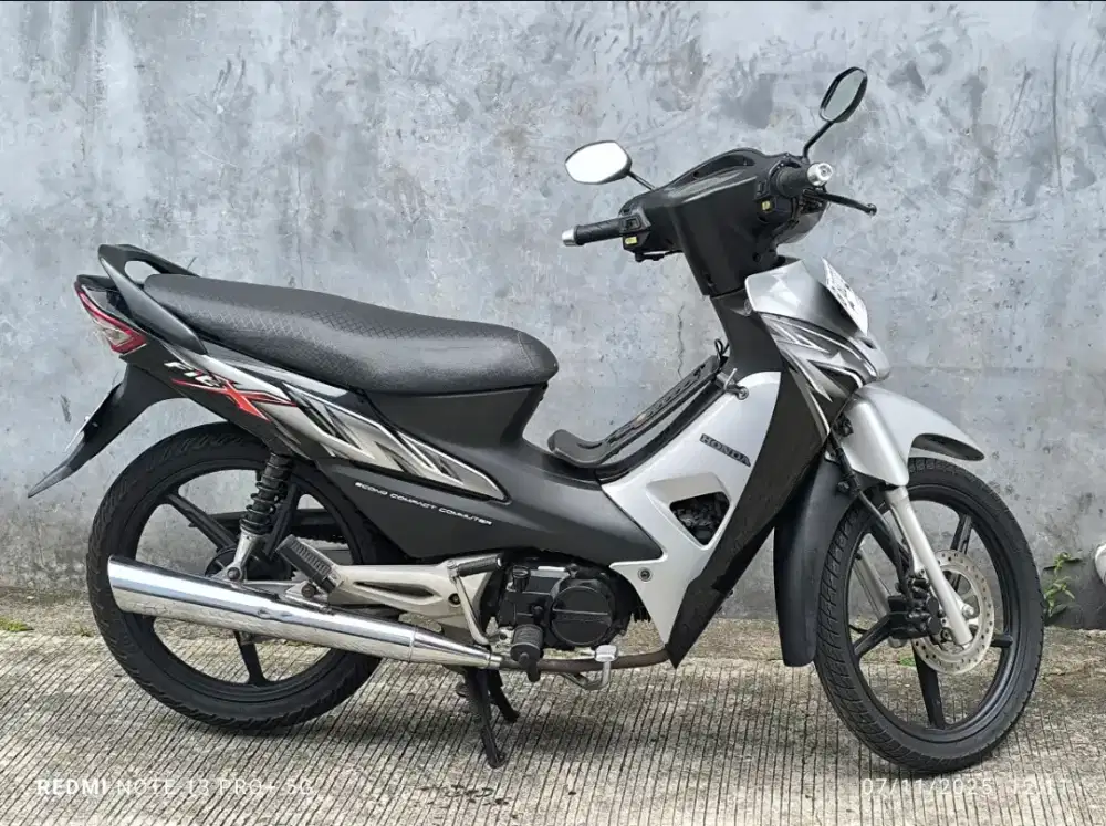 Supra Fit X 2008 mulus