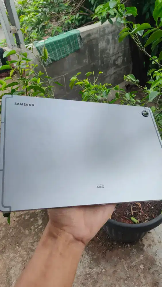Dijual Murah bsa TT Samsung Galaxy TAB S9 FE 5G 6/128GB Normal Mulus