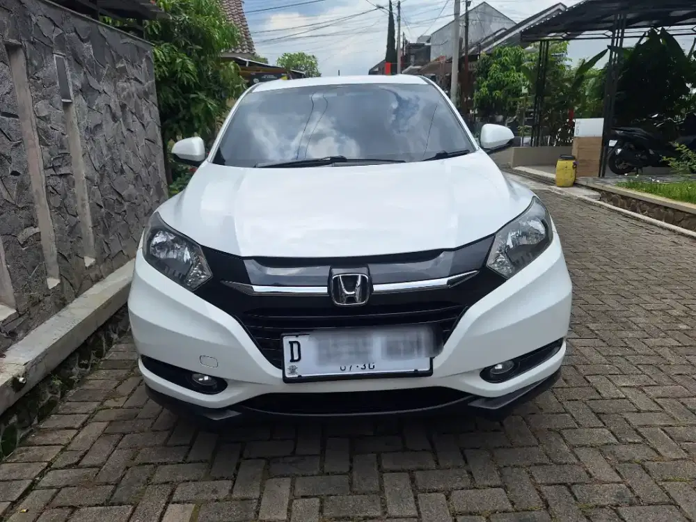 Honda Hrv E A/T 2015 Putih