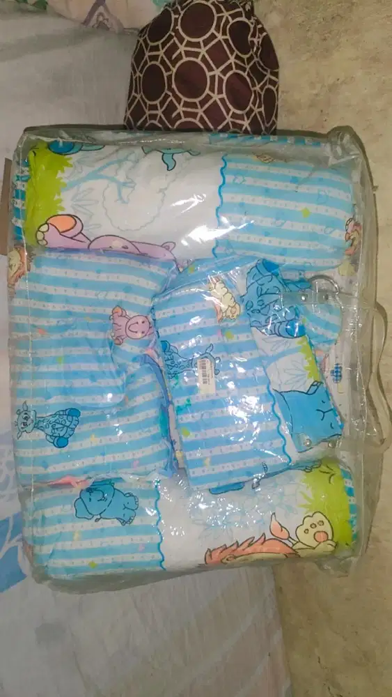 SET KASUR BAYI (KASUR BUSA GENDONGAN BANTAL PEYANG PERLAK 2 GULING TAS