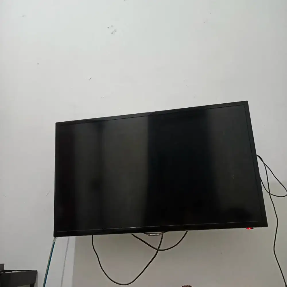 Di jual TV Samsung LED 32 Inch