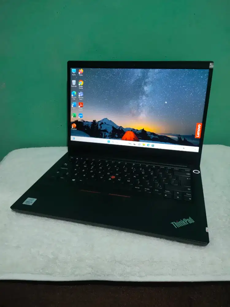 LAPTOP LENOVO ThinkPad E14 i3 Gen 10 RAM 8Gb Nvme 256Gb Mulus