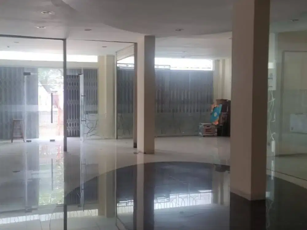 Dijual Cepat Rumah Besar Dekat BCA Cocok Kantor Dan Resto di Muara Karang Jakarta Utara