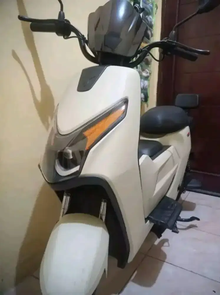 Sepeda listrik Uwinfly d60 adv