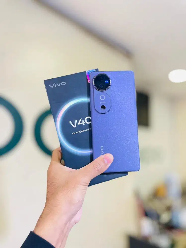 Vivo V40 5G 12/256 super likenew