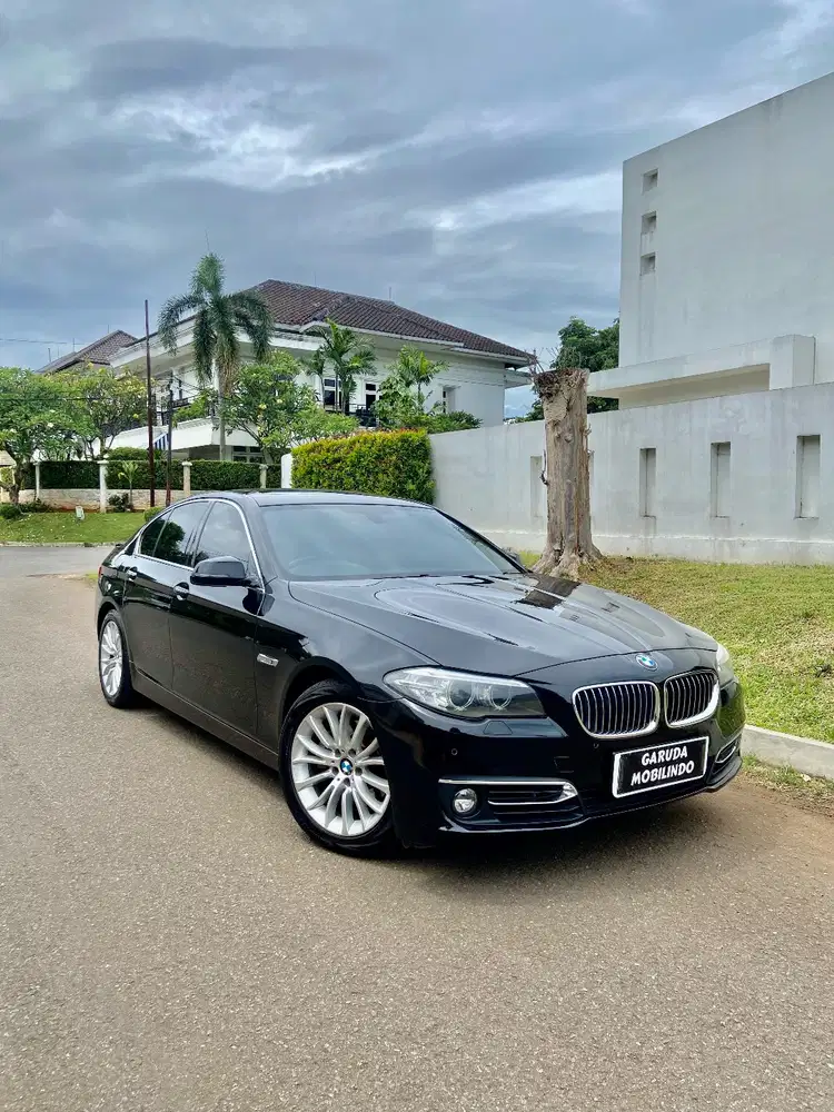 JUAL CEPAT BMW 528I LUXURY LCI TAHUN 2015