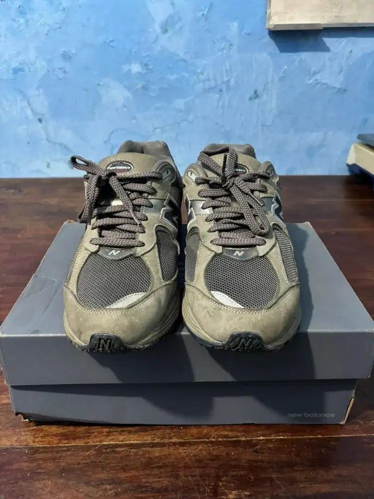 NB2002r Light Grey by 807 Garage