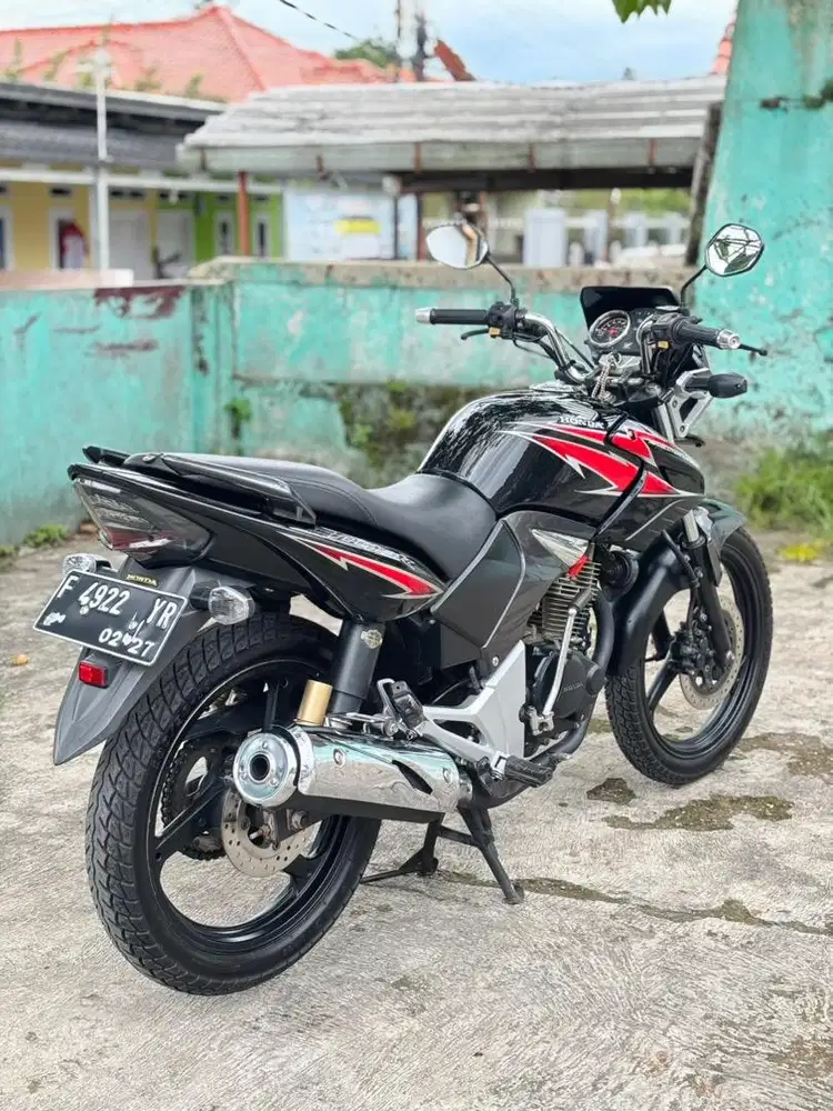 Honda tiger revo 2011
