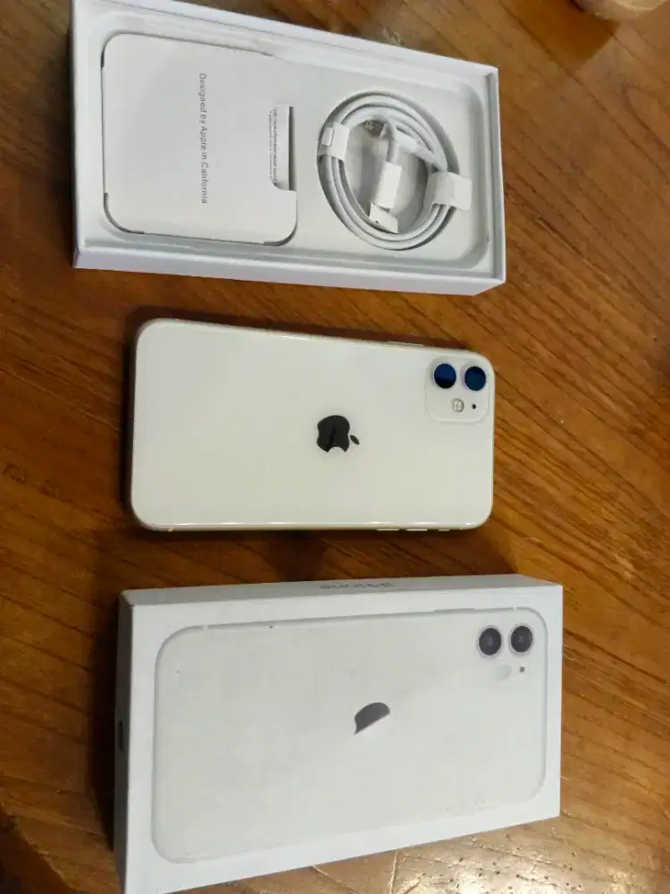 Iphone 11 128gb memang pasti aple