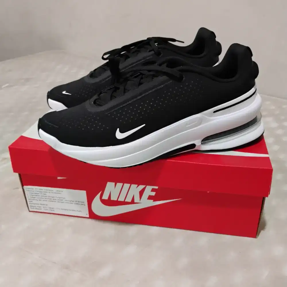 Nike Airzoom Upturn SC BNIB