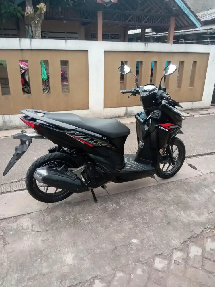 Honda Vario LED New 2022 ss lengkap mesin bagus plat B DKI, KM 35 Ribu