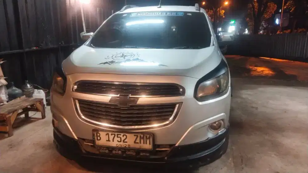 Dijual Mobil Chevrolet Spin LTZ 1,5 Bensin