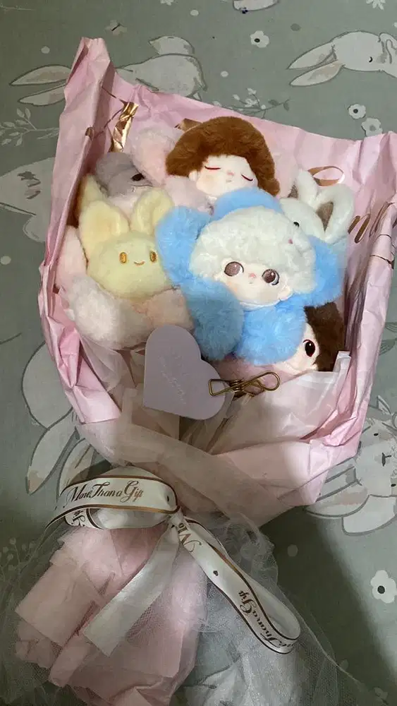 pop mart dimoo bouquet