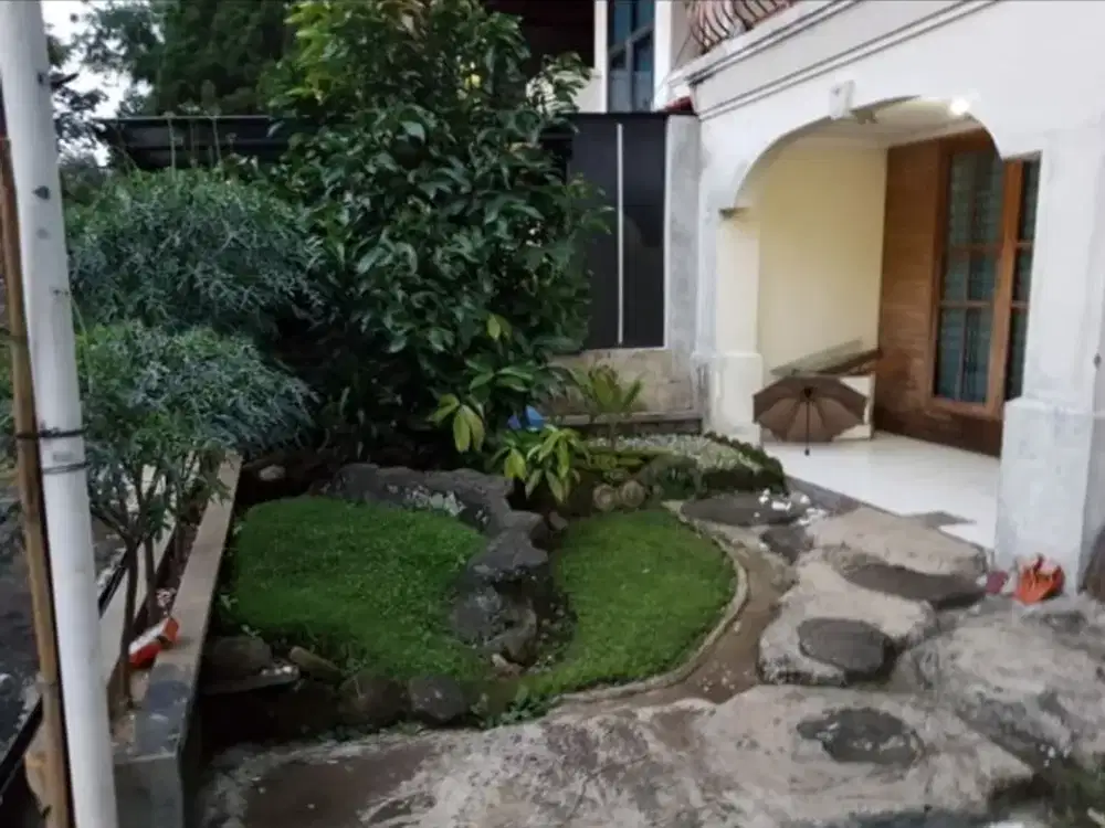 DIJUAL BU CPT Rumah Siapa Huni lokasi  JL Pesantren Sukamiskin Arcamanik bandung