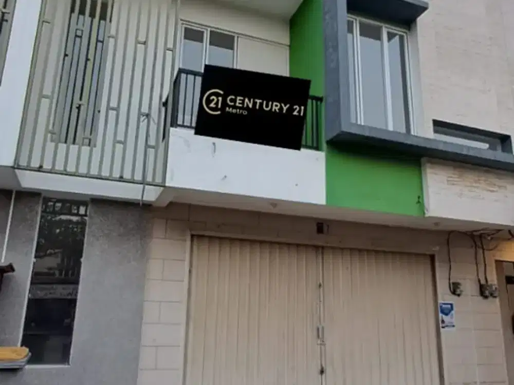 Disewakan ruko bagus 2 tingkat Di cluster green Ara  Bekasi