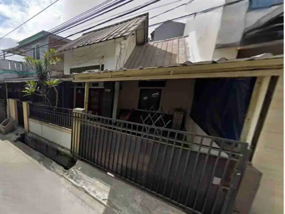 Rumah di Komplek Permata Buah Batu Depan Kampus Telkom Cocok Untuk Kos