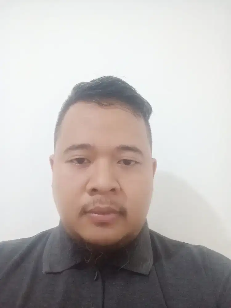 Cari kerja,pernah di bakmi gm sbg koki